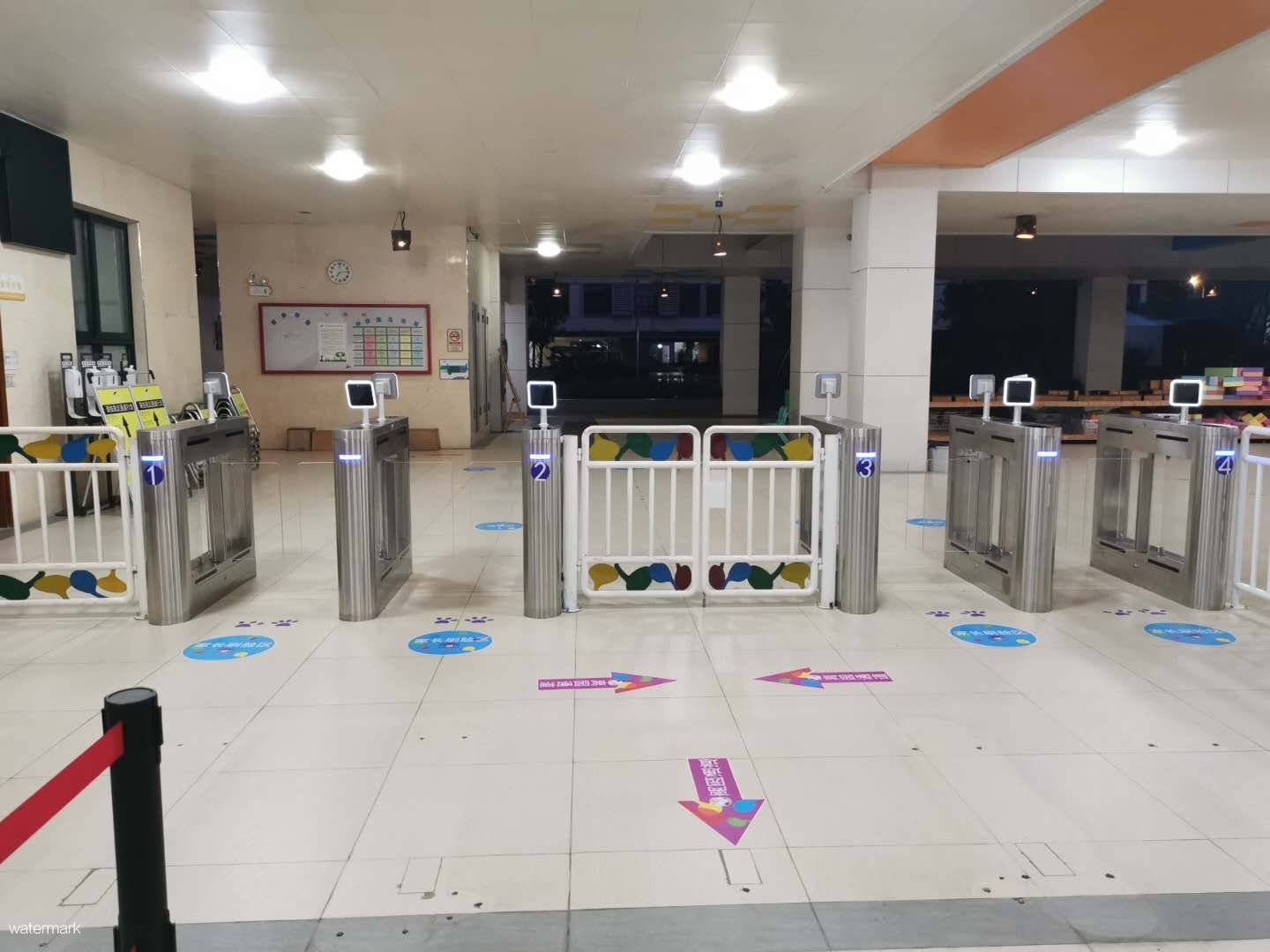 開學季，校園智能防疫閘機助力疫情防控！