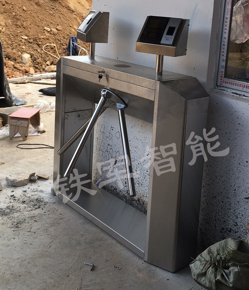 福建泉州-擺閘閘機工程項目