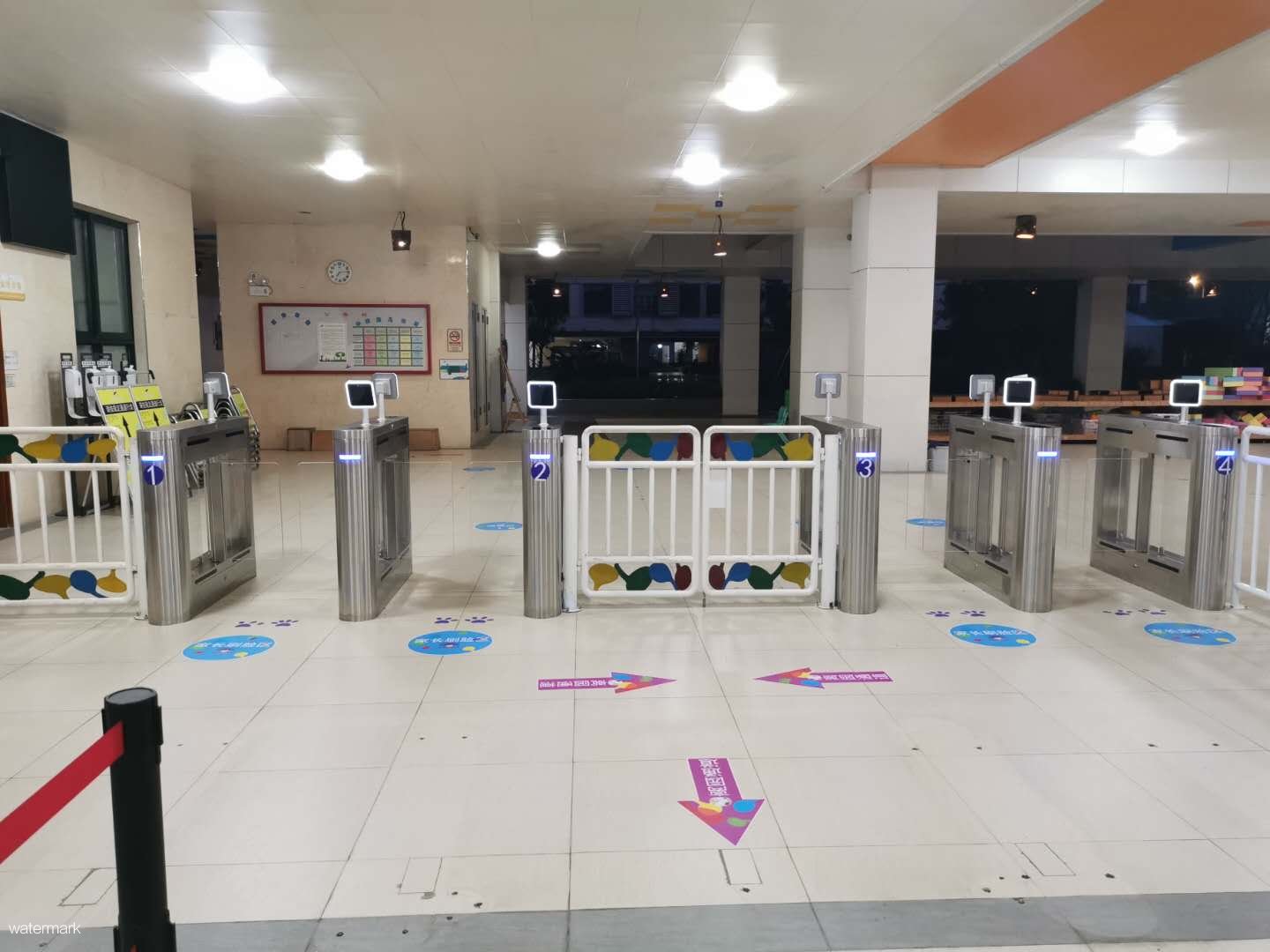 1661087666178978.jpg 5ef55983a6626.jpg