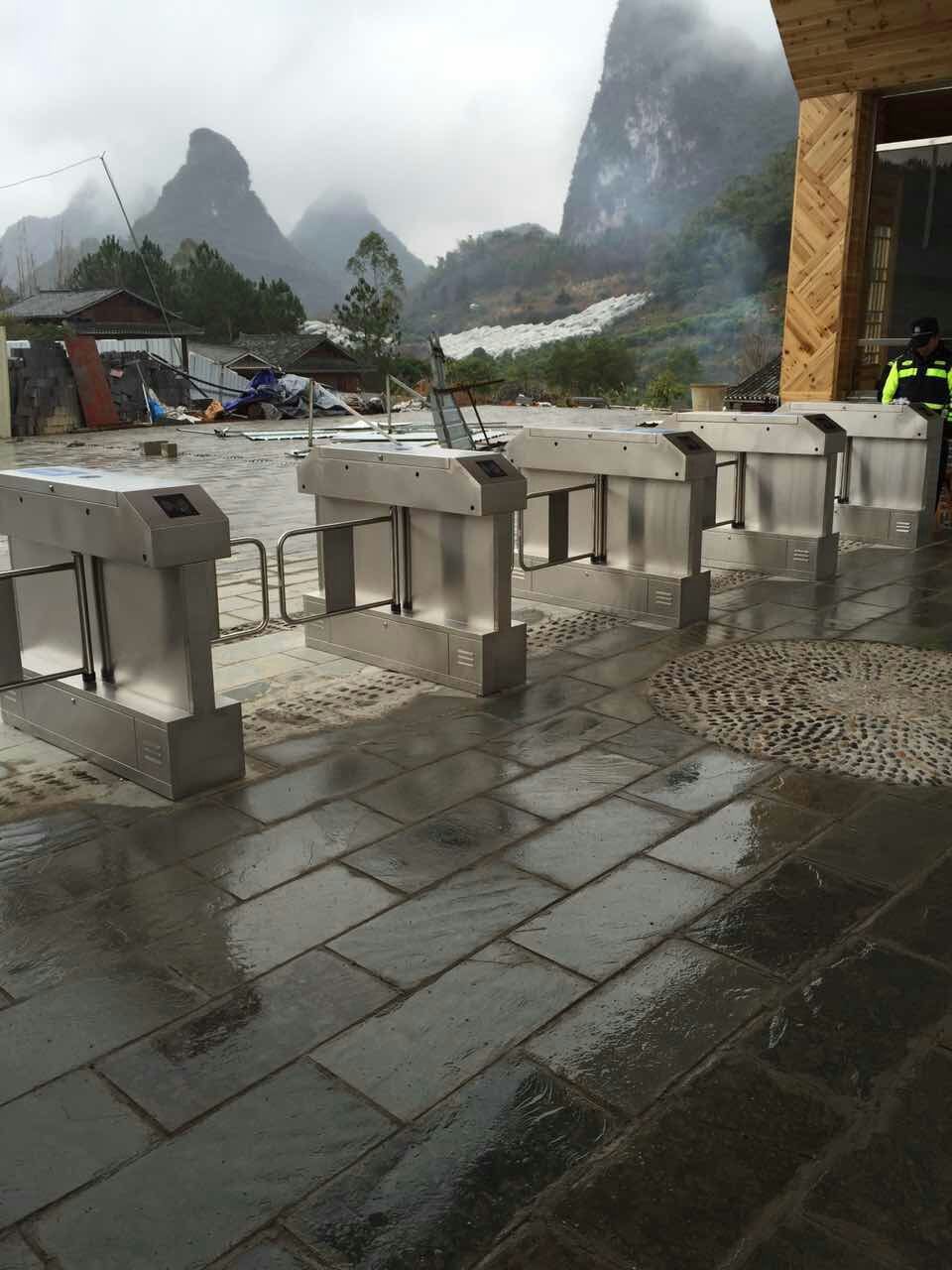 景區掃碼檢票門禁通道閘機需要具備哪些性能要求