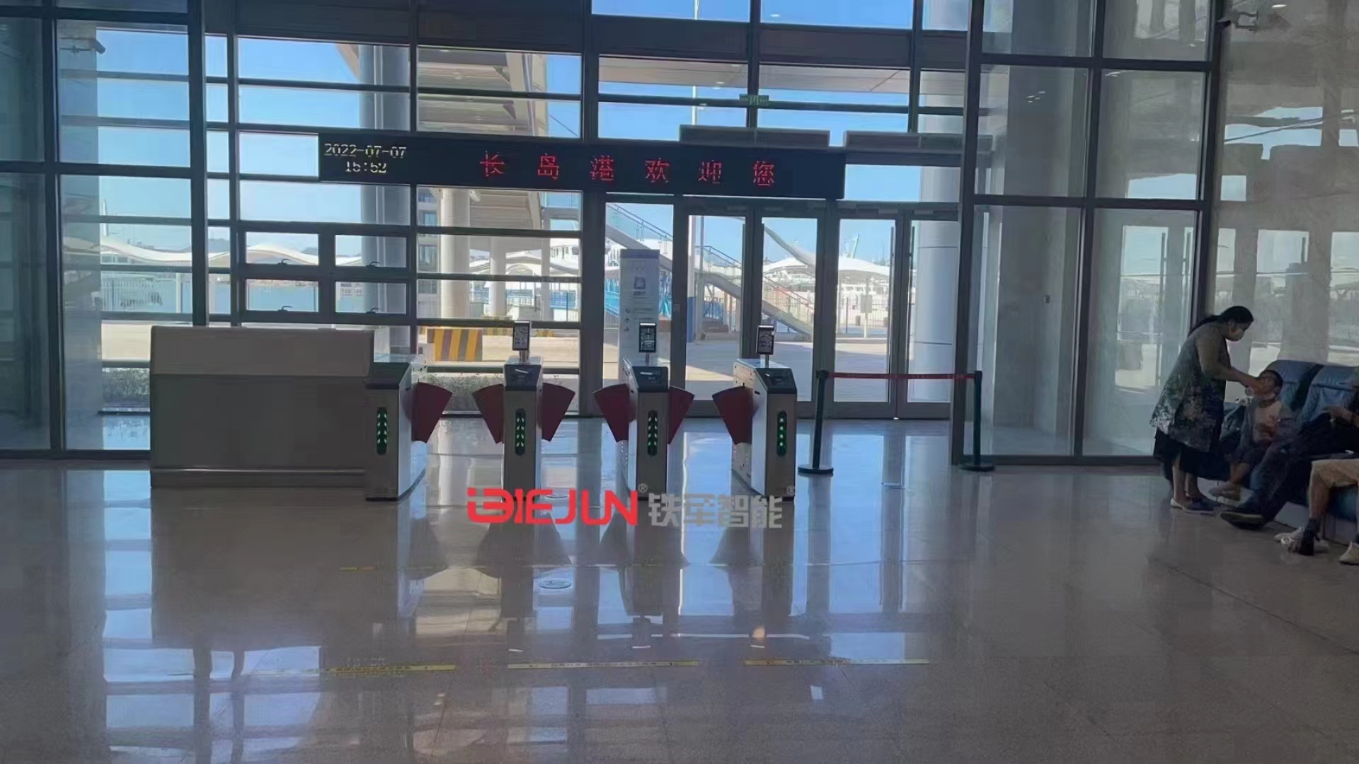 演唱會(huì)掃碼檢票門禁通道閘日常保養(yǎng)事項(xiàng)