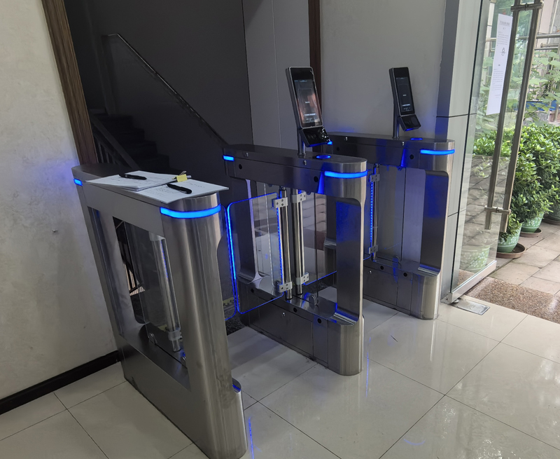 1709878239630400.jpg 3.jpg