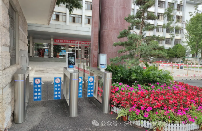 中國鐵路昆明局集團(tuán)上線鐵軍智能閘機(jī)