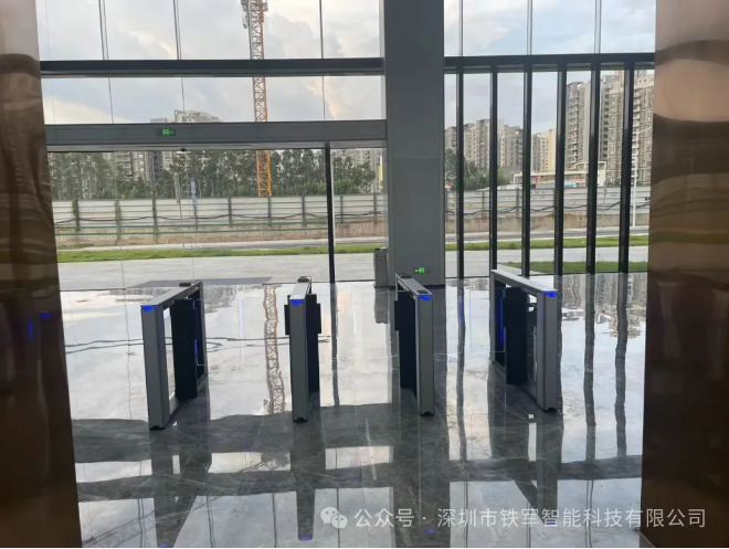 智能人行通道速通門無(wú)刷電機(jī)與有刷電機(jī)的介紹