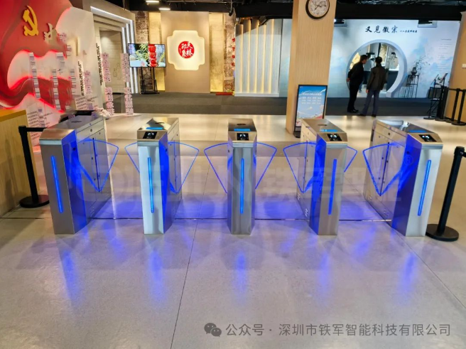 人行通道閘機：現代公共場所的安全守護者