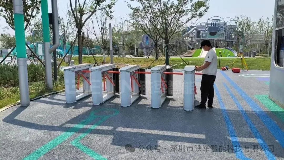 景區人行通道閘的閘門有哪幾種材質可以選？