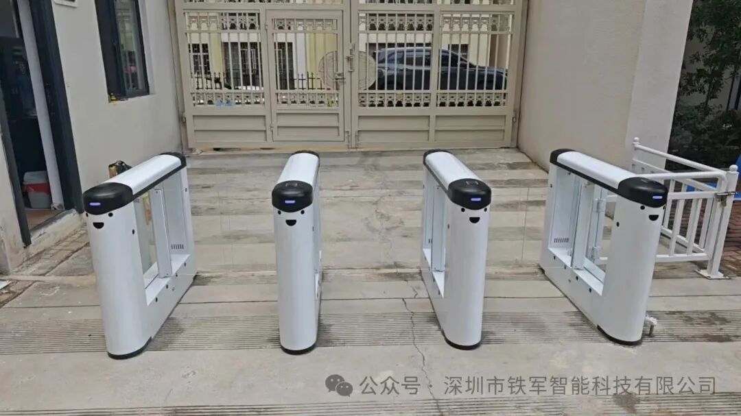 1759981166785524.jpg 2.jpg