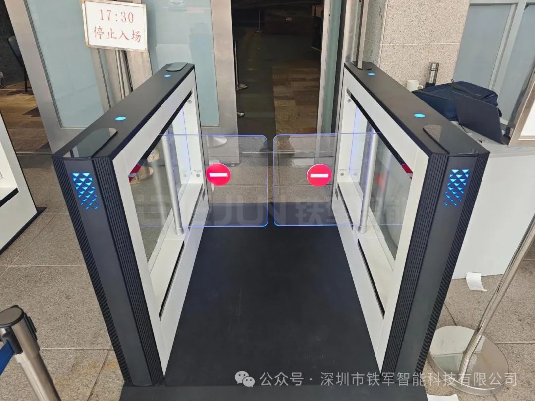 圖書館閘機的智慧守護(hù)：功能與特點解析